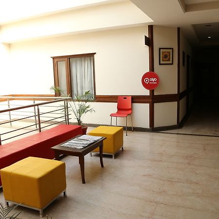 Oyo Rooms Chandigarh Sector 34 外观 照片