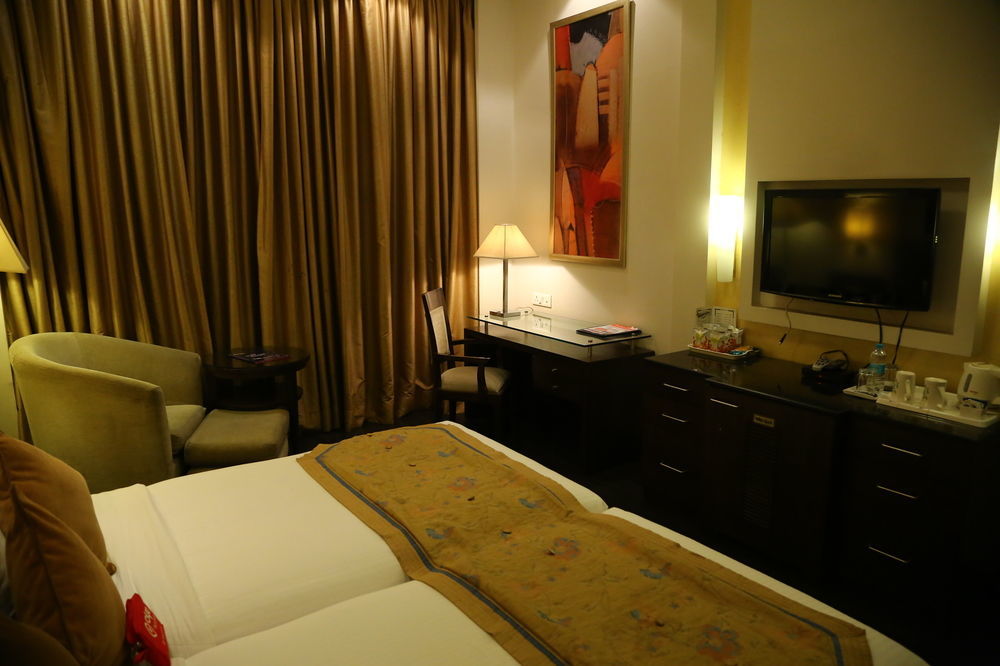 Oyo Rooms Chandigarh Sector 34 外观 照片